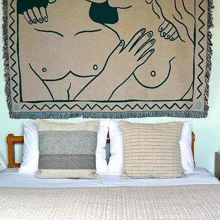 Apartament 4br Newly Renovated Retreat Tranquil Coastal Haven