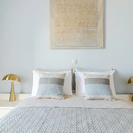 4br Newly Renovated Retreat Tranquil Coastal Haven *