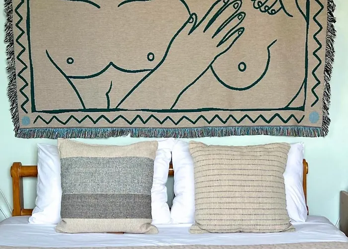 Apartamento 4br Newly Renovated Retreat Tranquil Coastal Haven