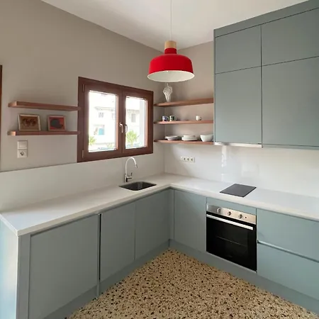 4br Newly Renovated Retreat Tranquil Coastal Haven * Херсониссос