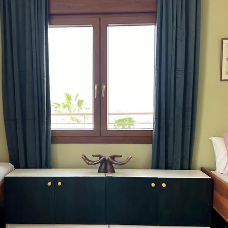 4br Newly Renovated Retreat Tranquil Coastal Haven Διαμέρισμα