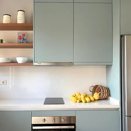 4br Newly Renovated Retreat Tranquil Coastal Haven *