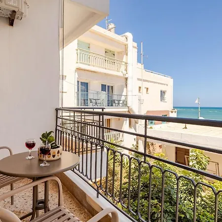4br Newly Renovated Retreat Tranquil Coastal Haven *