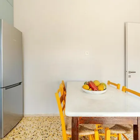 Апартаменты 4br Newly Renovated Retreat Tranquil Coastal Haven