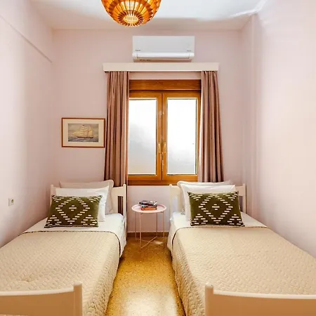 4br Newly Renovated Retreat Tranquil Coastal Haven * Hersonissos (Crete)