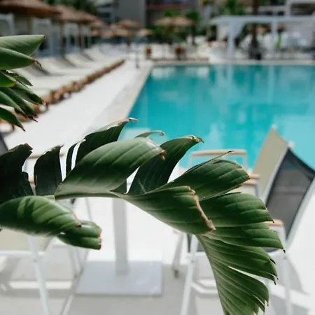 Lejlighed 4br Newly Renovated Retreat Tranquil Coastal Haven *