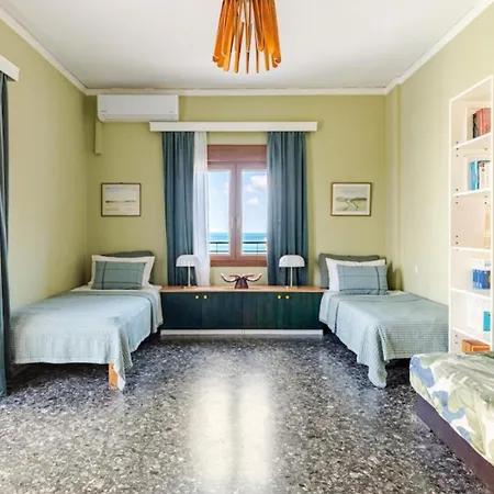 4br Newly Renovated Retreat Tranquil Coastal Haven * Hersonissos (Crete)