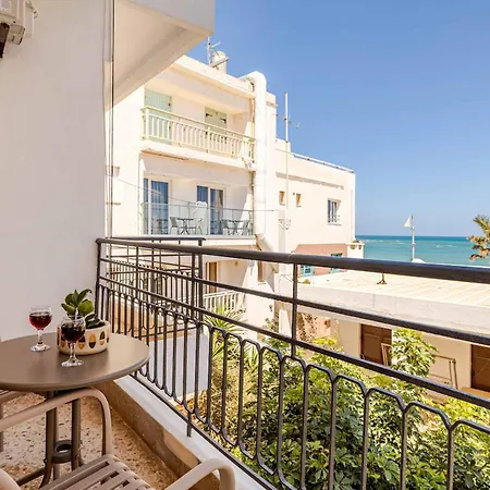 Апартаменты 4br Newly Renovated Retreat Tranquil Coastal Haven
