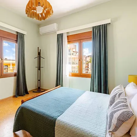 4br Newly Renovated Retreat Tranquil Coastal Haven *