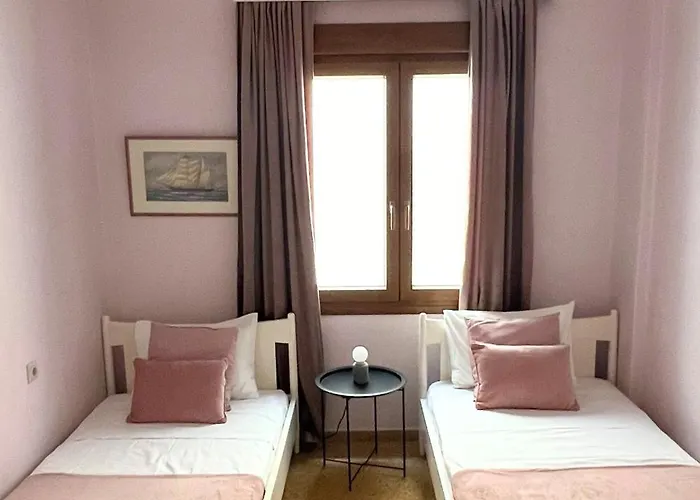 شقة 4br Newly Renovated Retreat Tranquil Coastal Haven