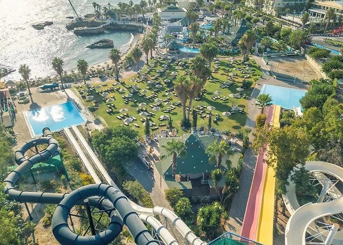 Apartment 4Br Newly Renovated Retreat Tranquil Coastal Haven Hersonissos (Crete)